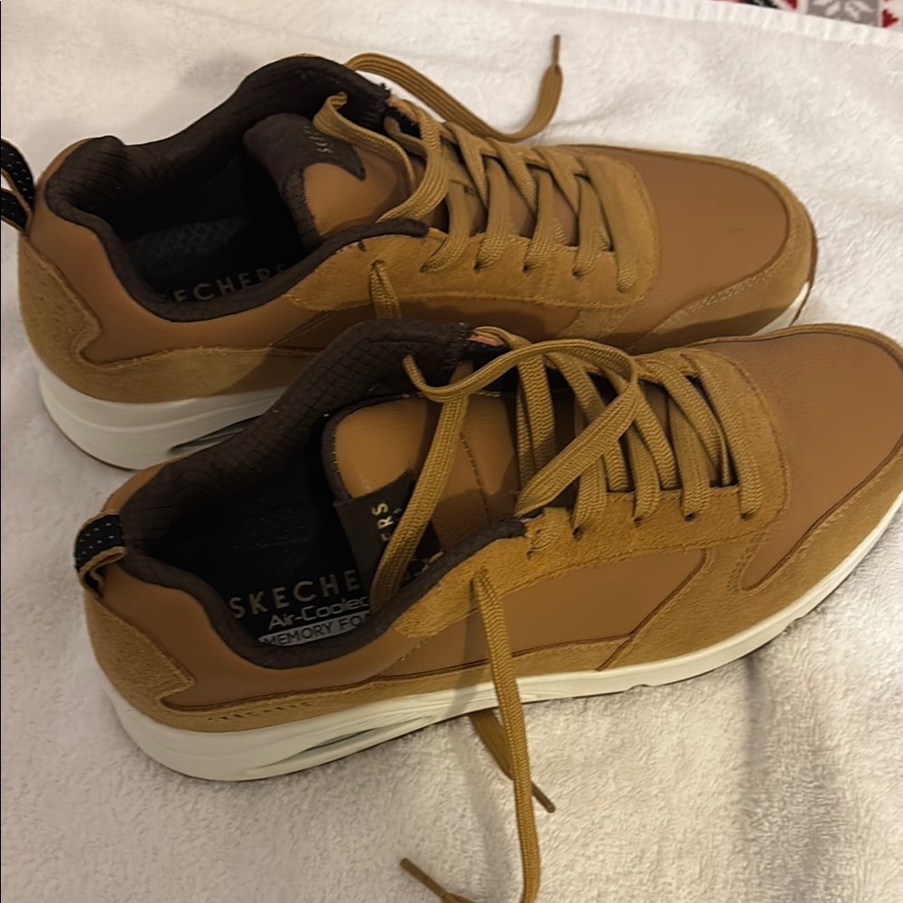 Skechers Brown Sneakers with Cushioned Sole and Suede Finish